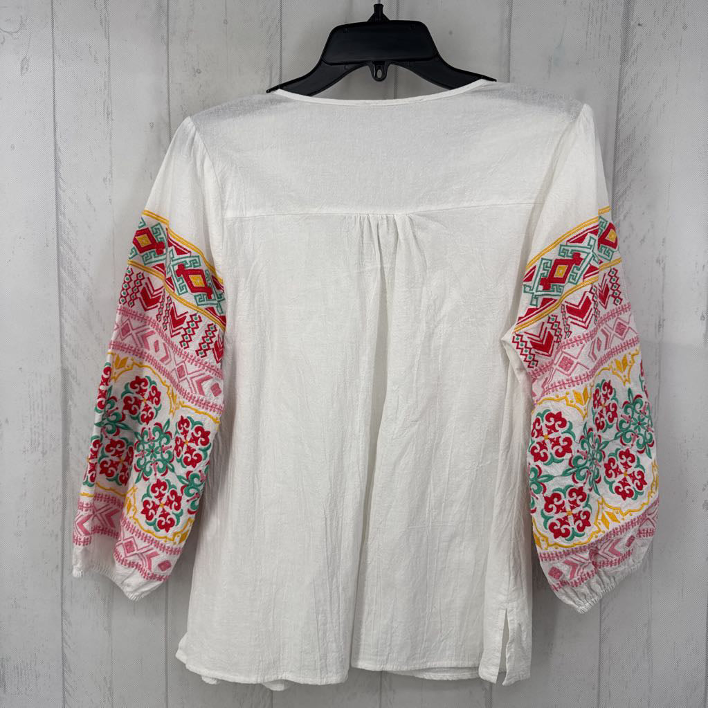 L linen v-neck embroidered slv top l/s