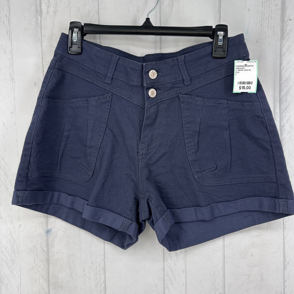 L denim shorts