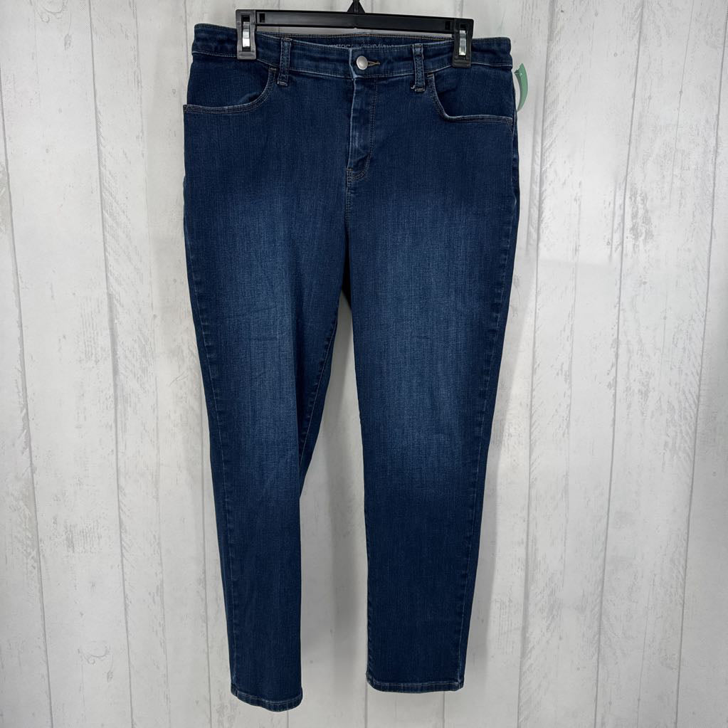 S/M slim leg jean