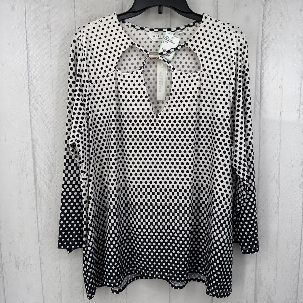 R79 3X polka dot cutout 3/4 slv top