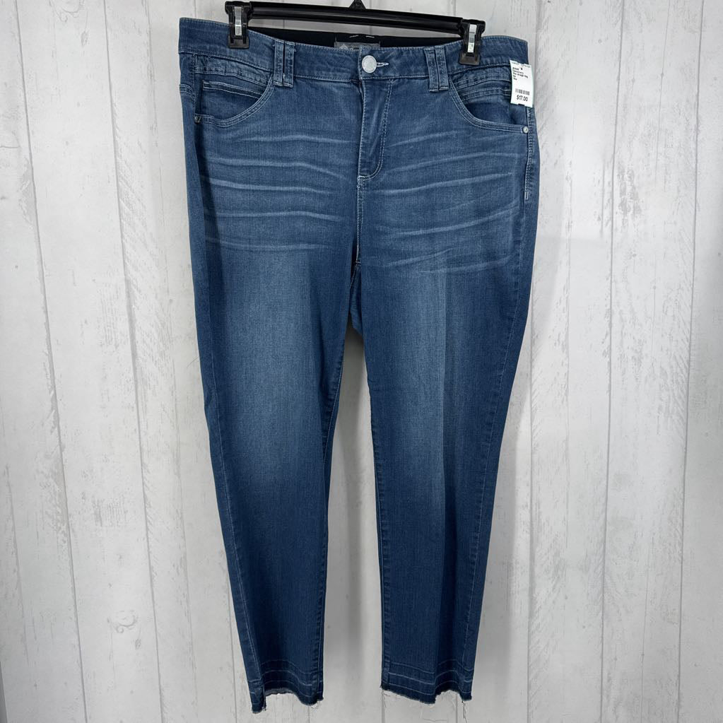 18w straigh tleg jean