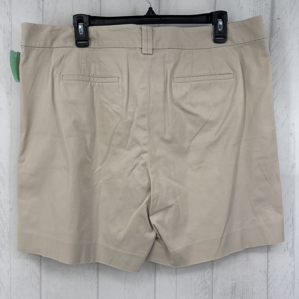14 twill shorts