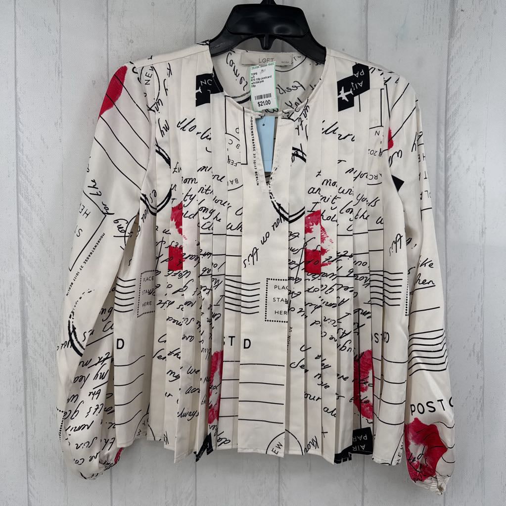 R70 XSp postcard print pleated l/s top
