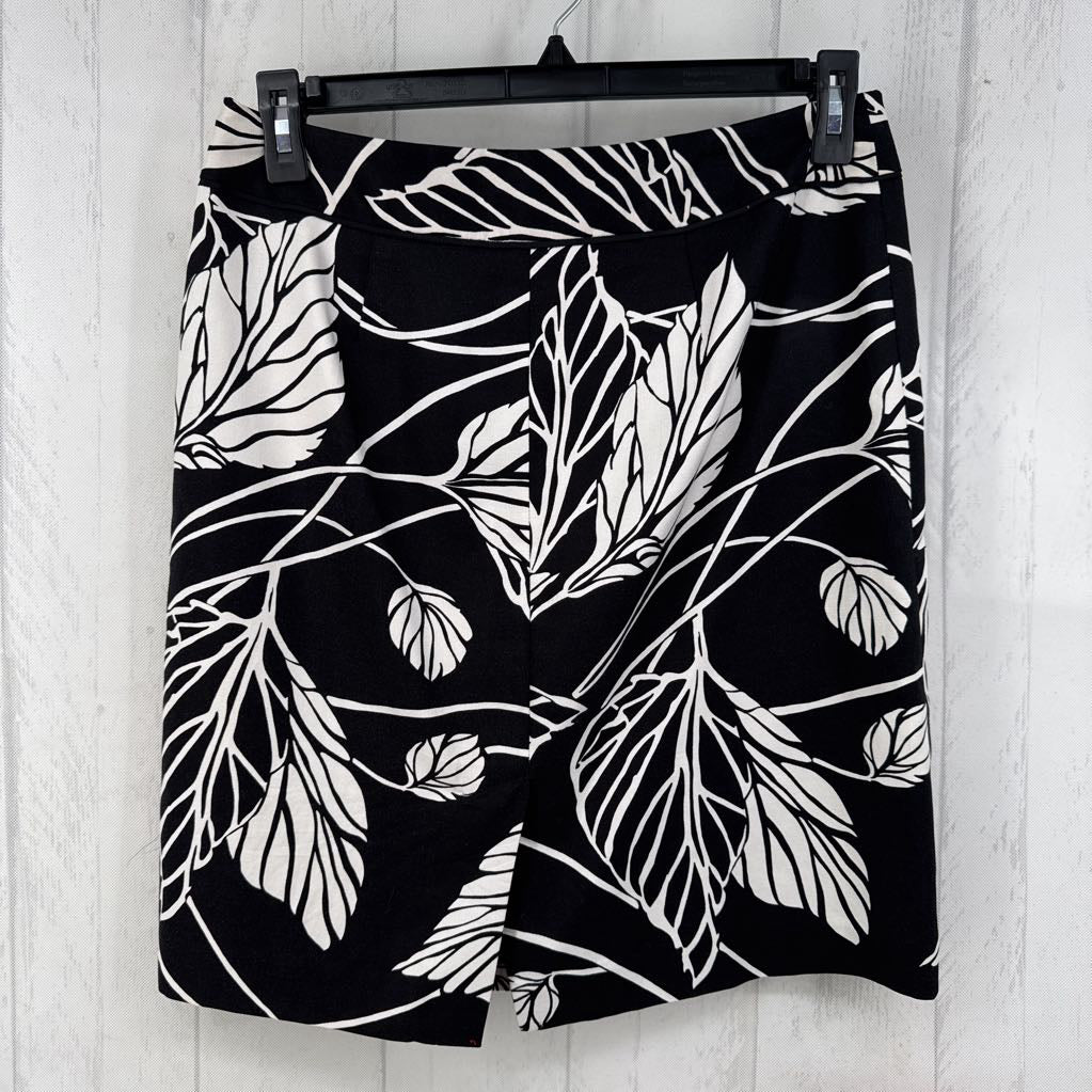 8 leaf print skirt