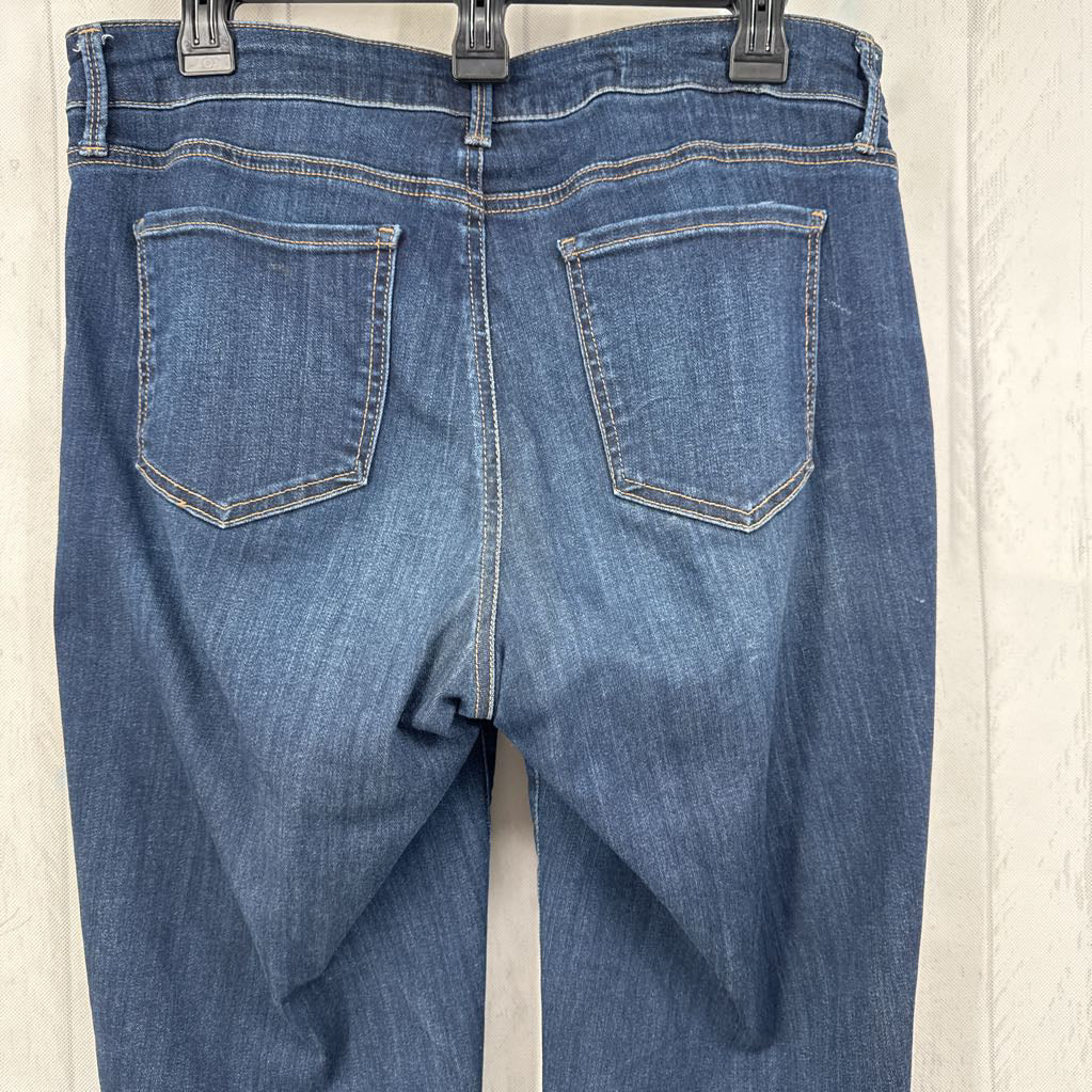 8 straight leg jean