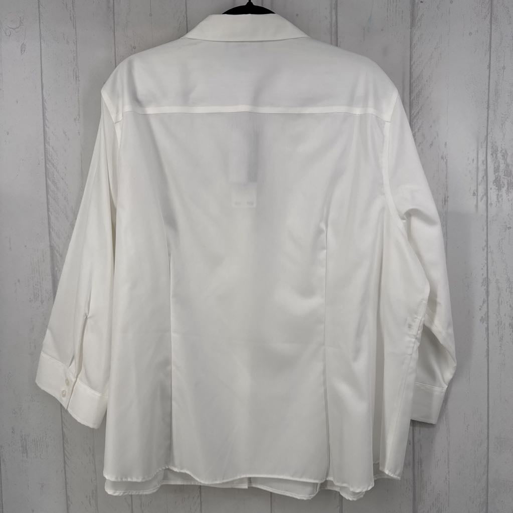 R69 3X button down 3/4 slv top