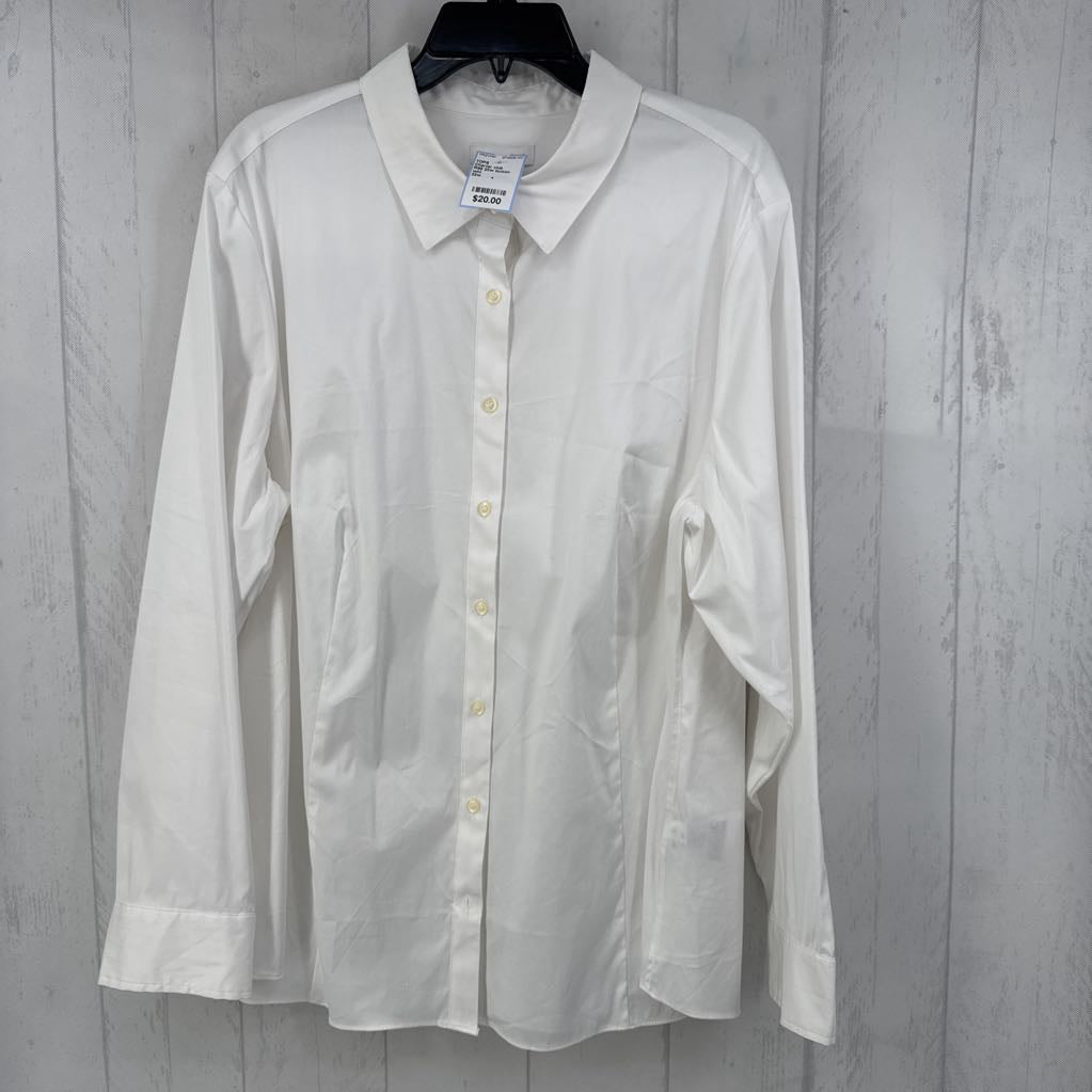 R69 22w button down l/s top