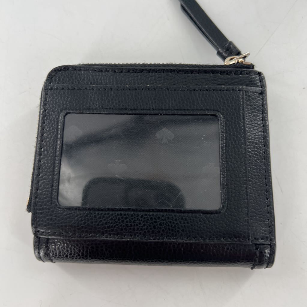 bi-fold zip around wallet