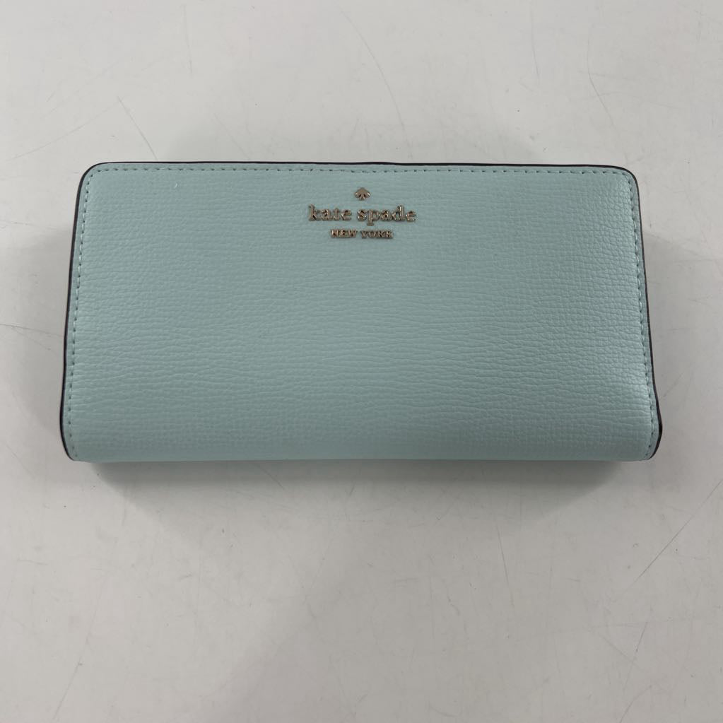 bi-fold slim wallet