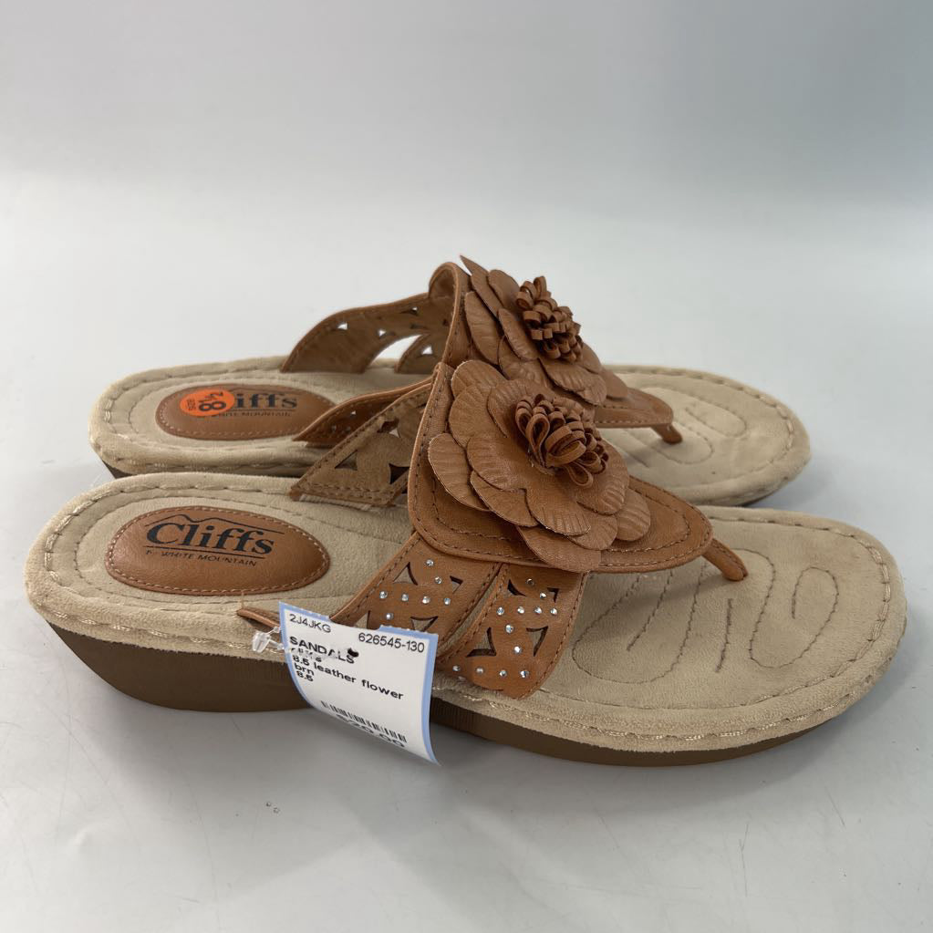 8.5 leather flower thong sandal