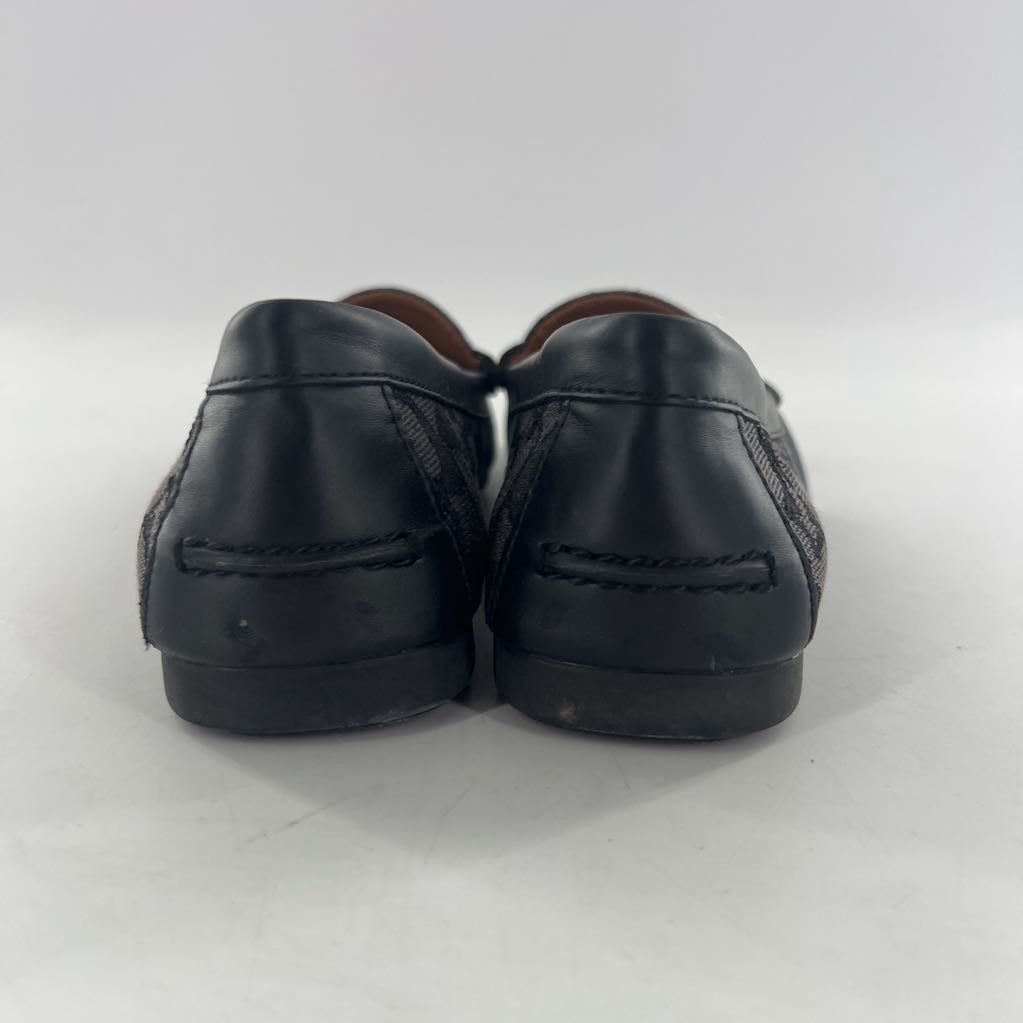 8.5 signature slip on loafers