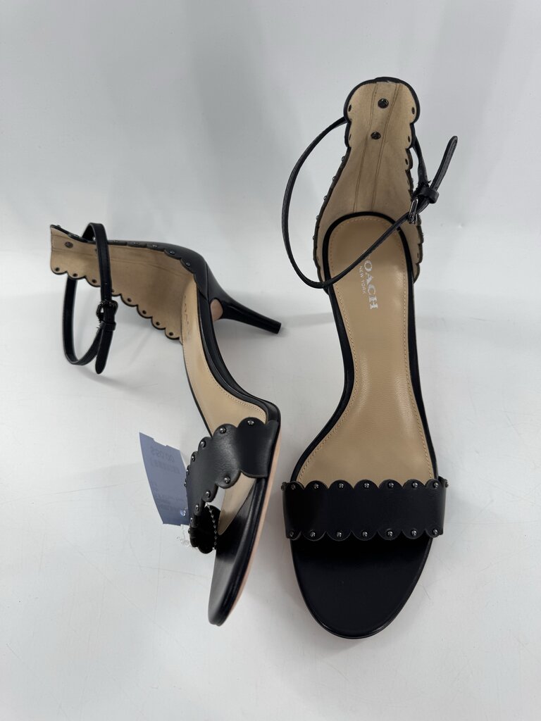 8.5 kitten heel ankle strap open toe pumps
