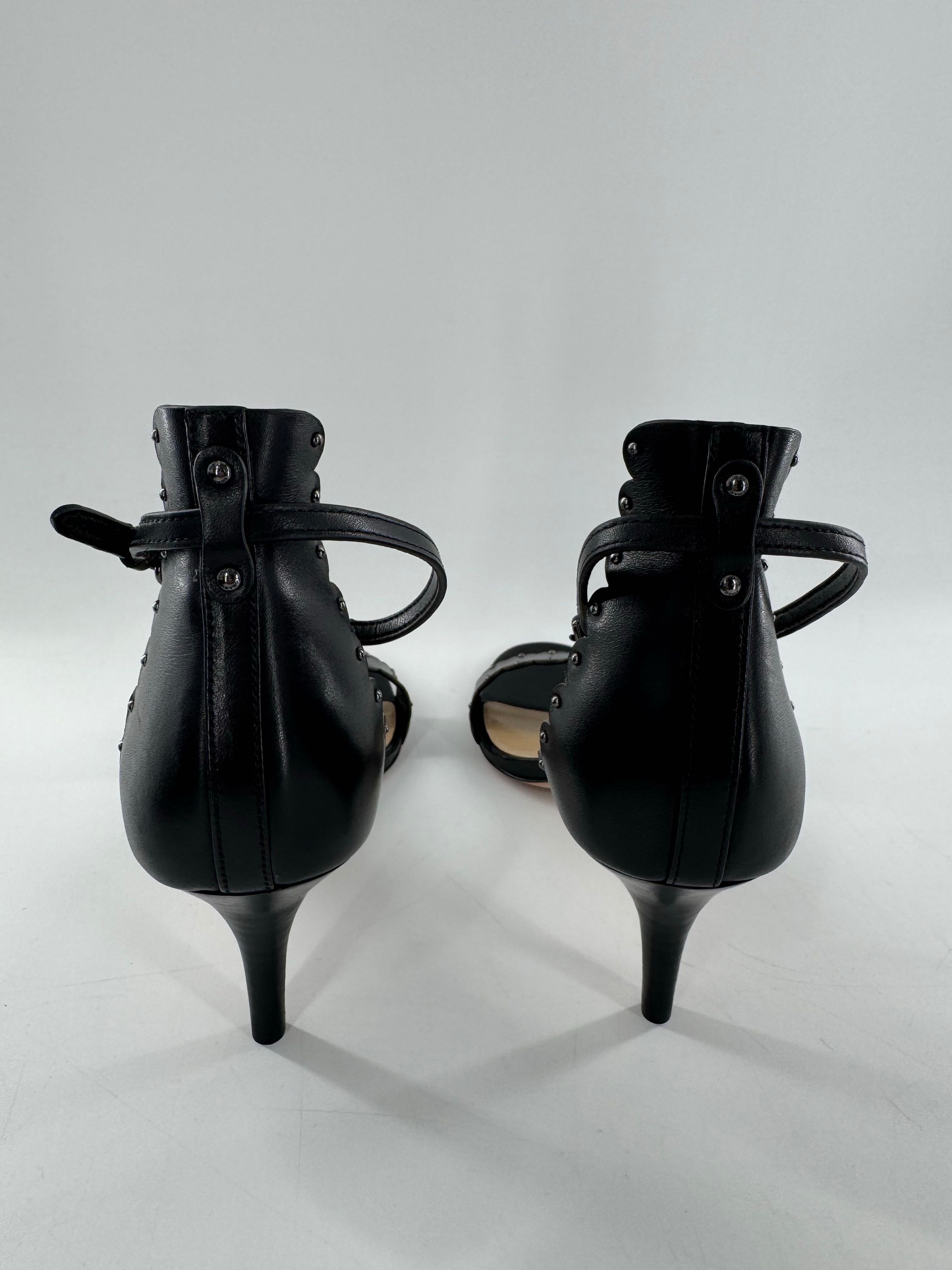 8.5 kitten heel ankle strap open toe pumps