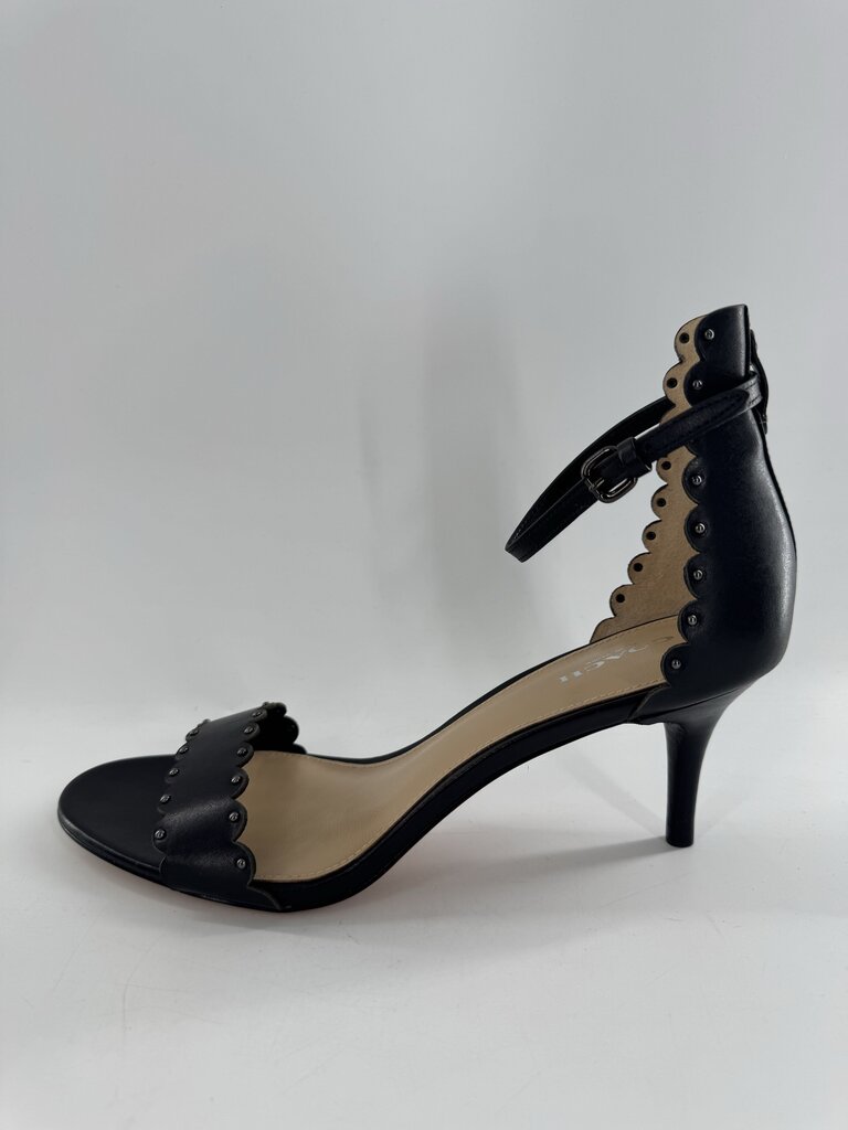 8.5 kitten heel ankle strap open toe pumps