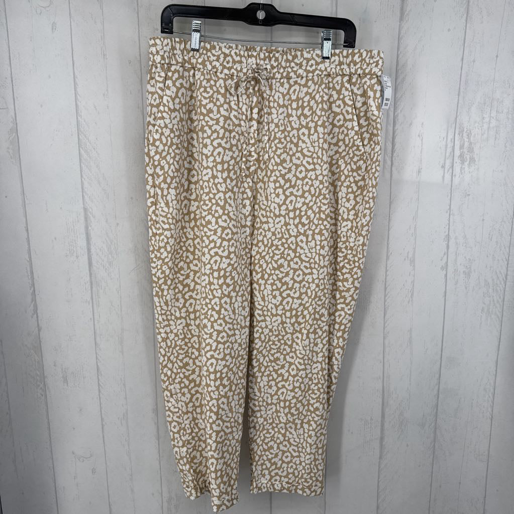 12 animal print pull-on pant