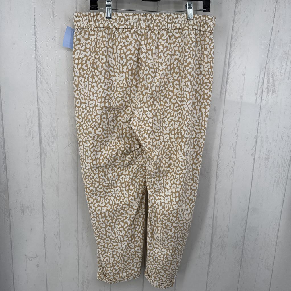 12 animal print pull-on pant