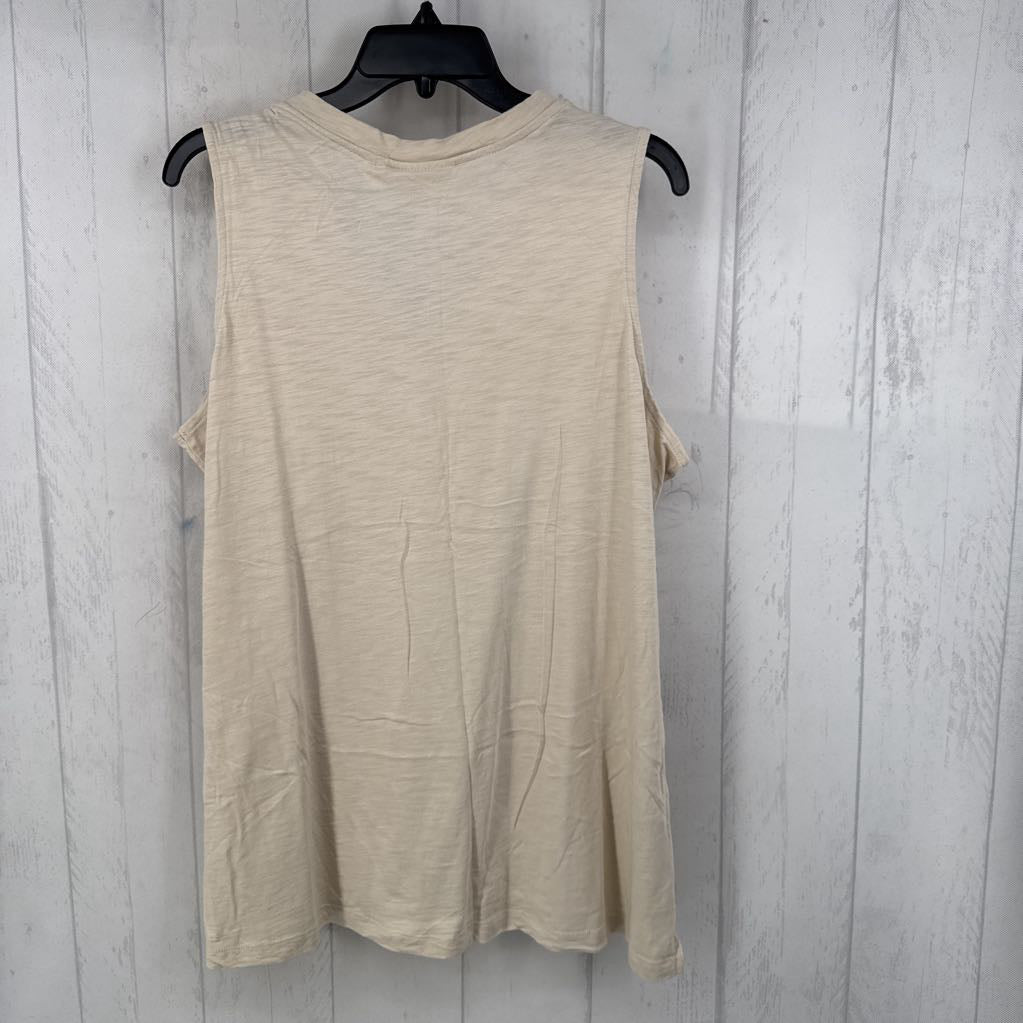 XL v-neck tank