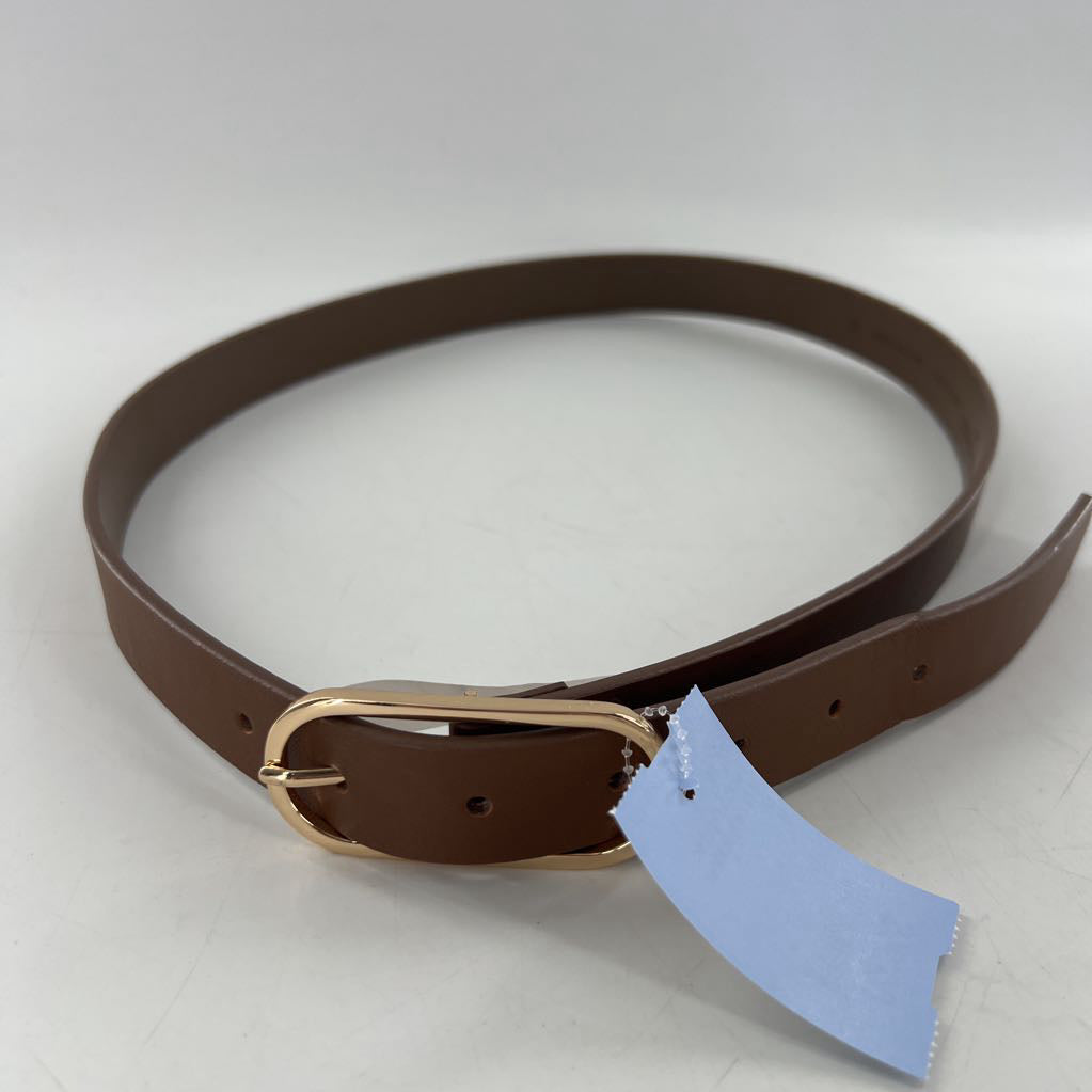 M brown leather belt/gold buckle