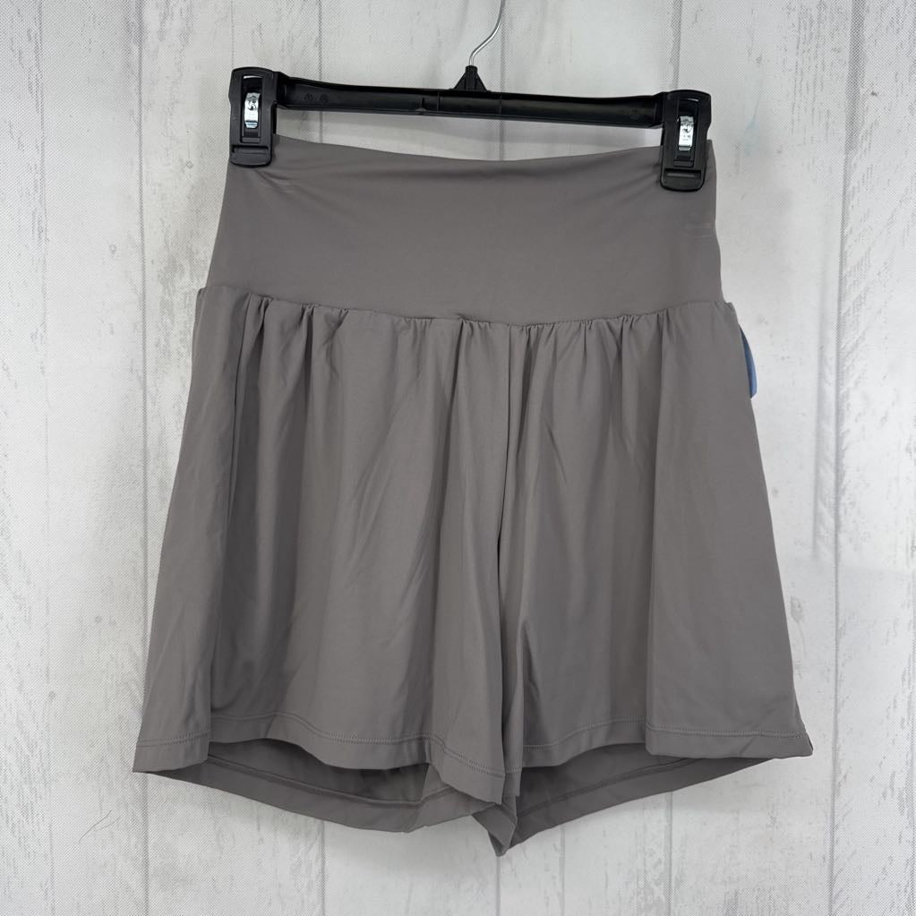M pull-on hi-rise shorts