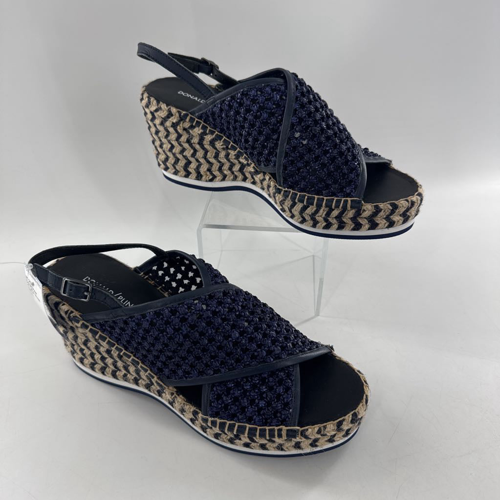 10 raffia woven wedge sandals