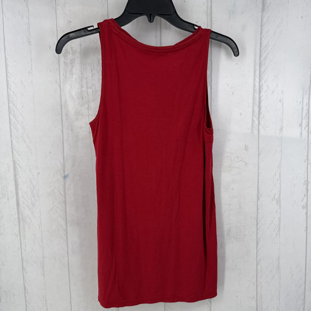 XS scoop neck pocket tank