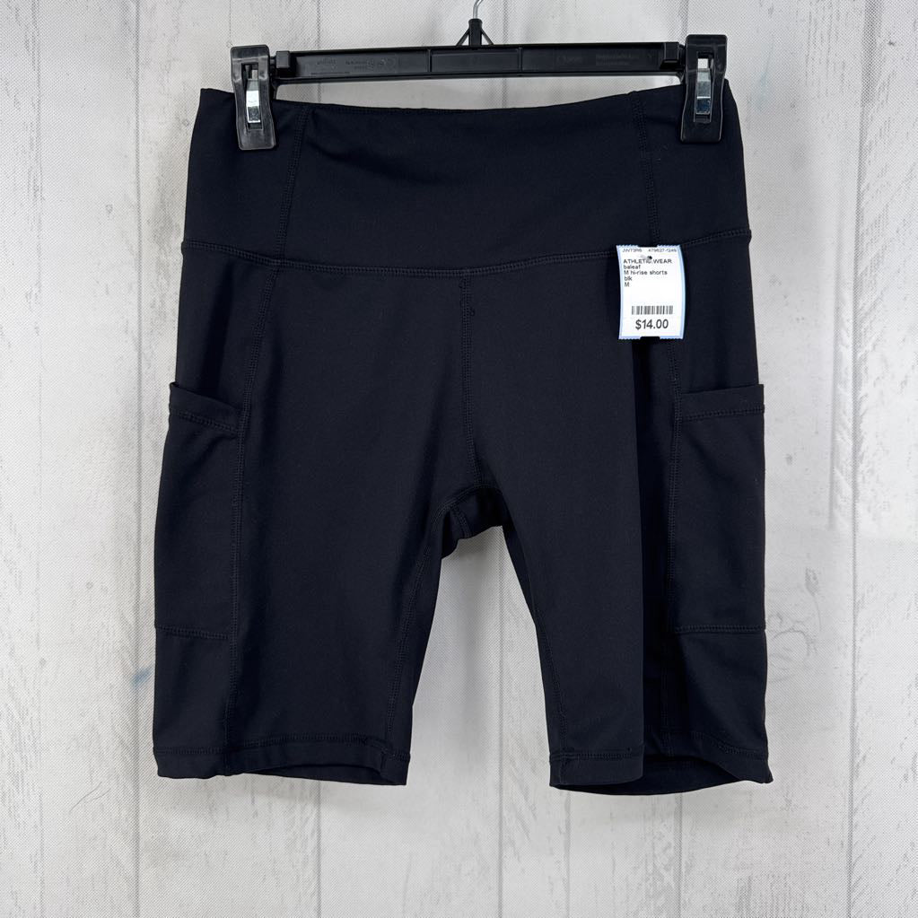 M hi-rise shorts