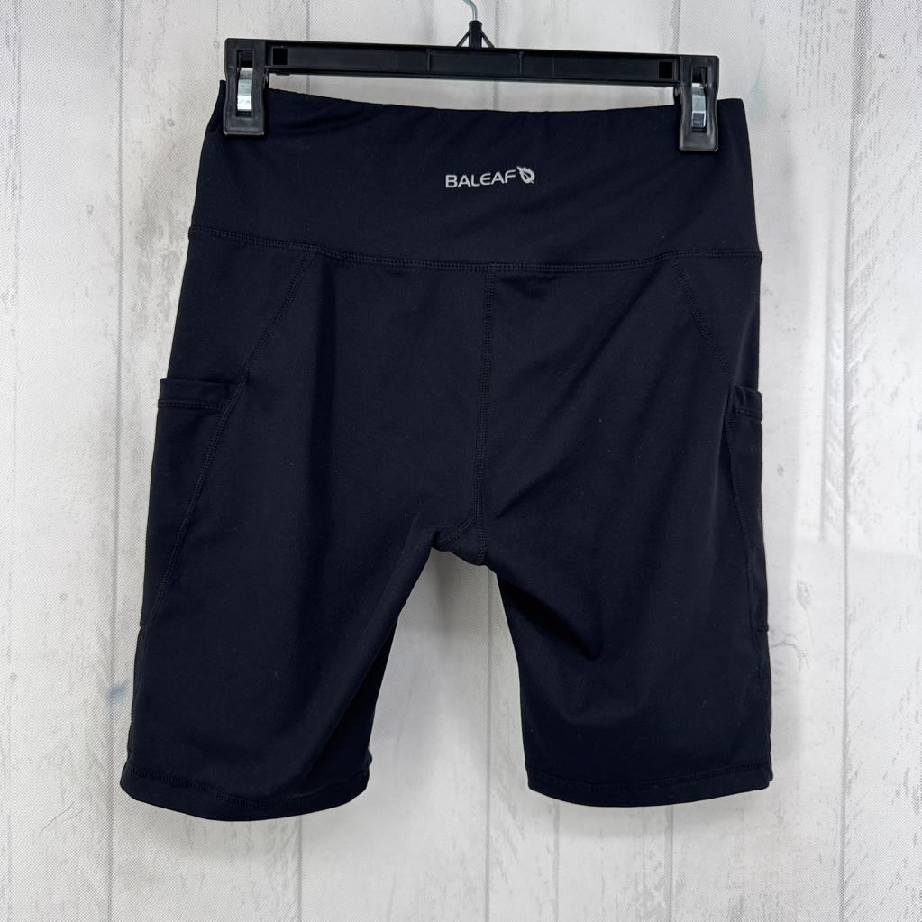 M hi-rise shorts