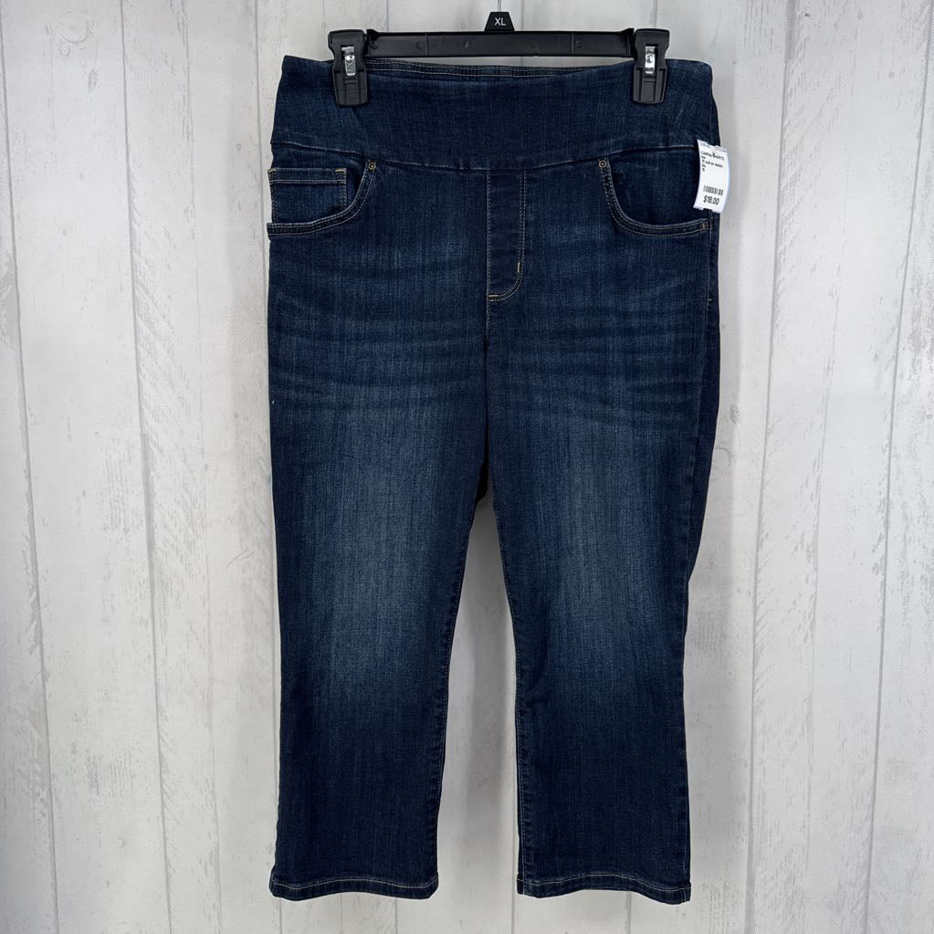 10 pull-on denim capris