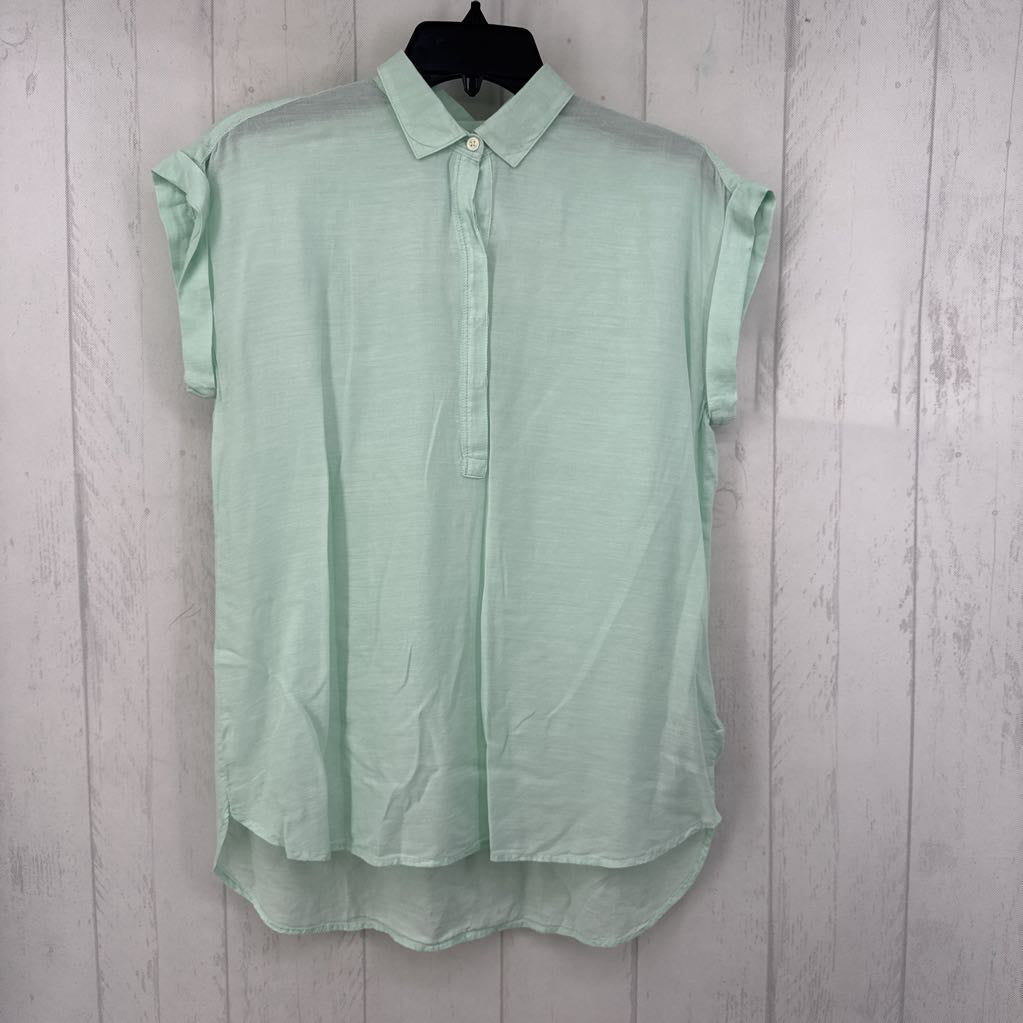 R50 XS quarter button down cap slv top