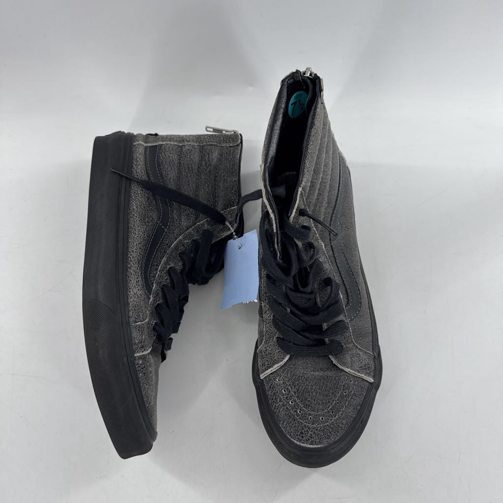 7.5 hi-top sneaker