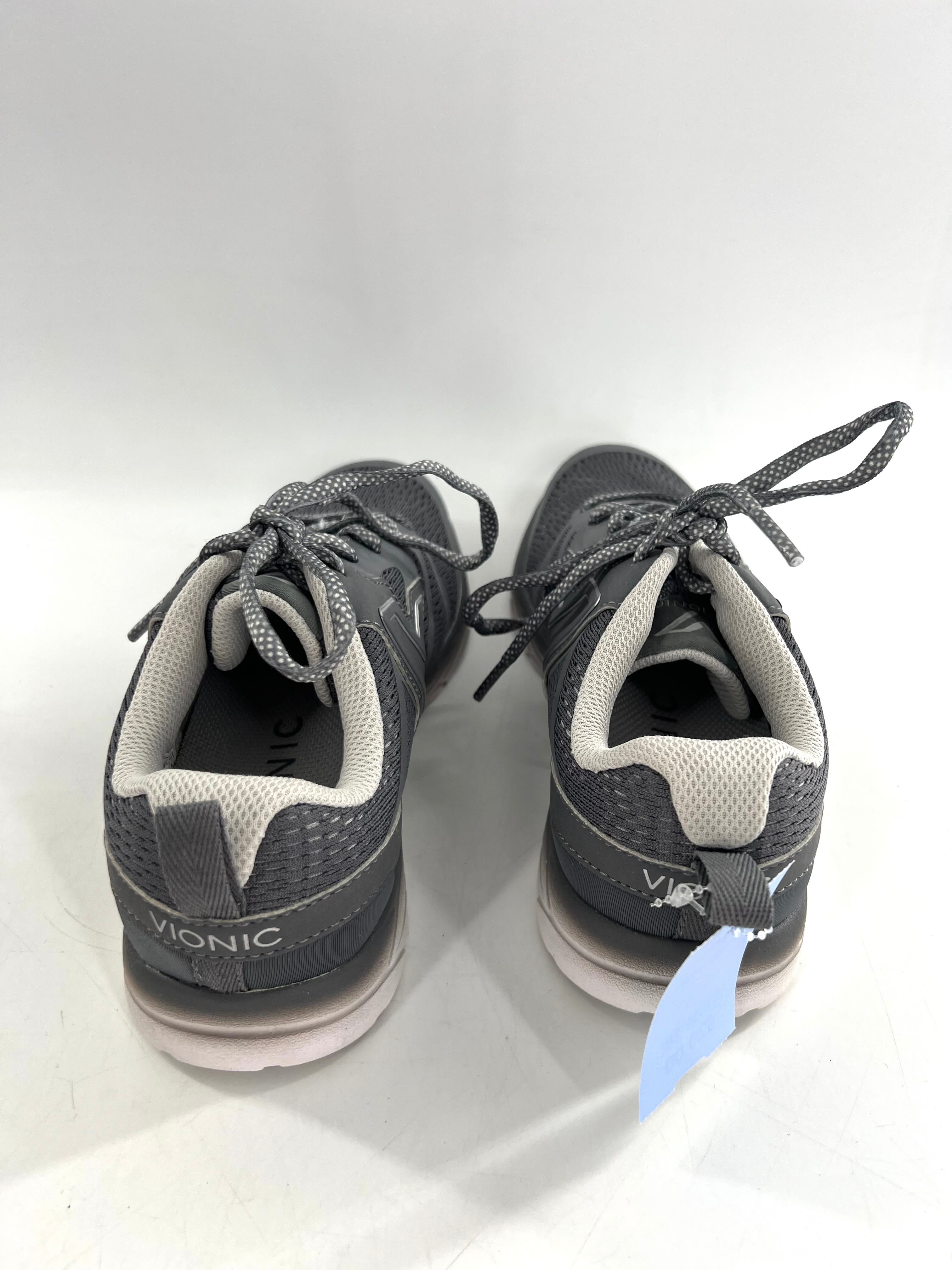 6 lace up sneakers