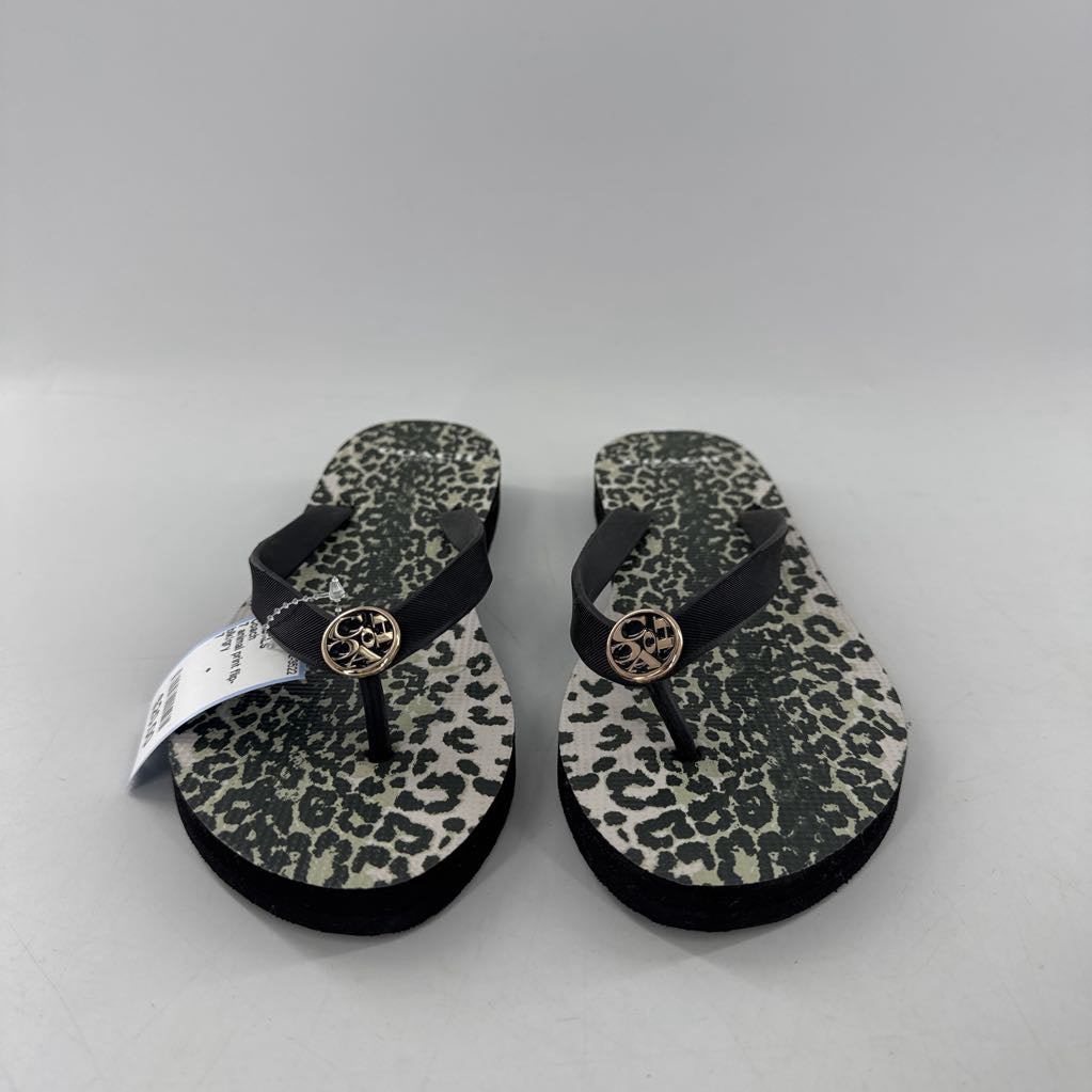 7 animal print flip-flops