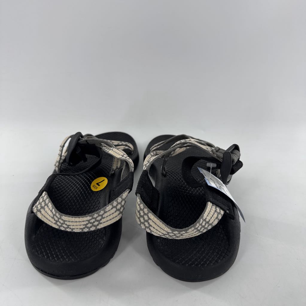 7 ankle strap sandal