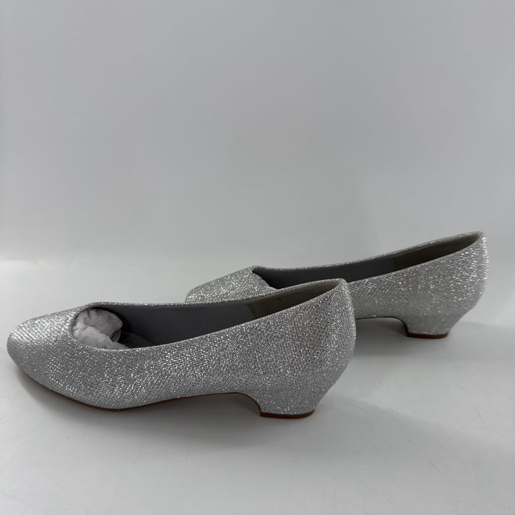 8 sparkly slip-ons