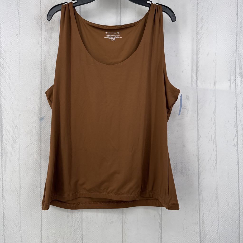 XL scoop neck tank