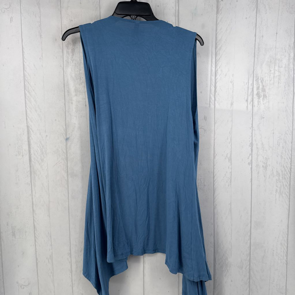 XL flowy vest