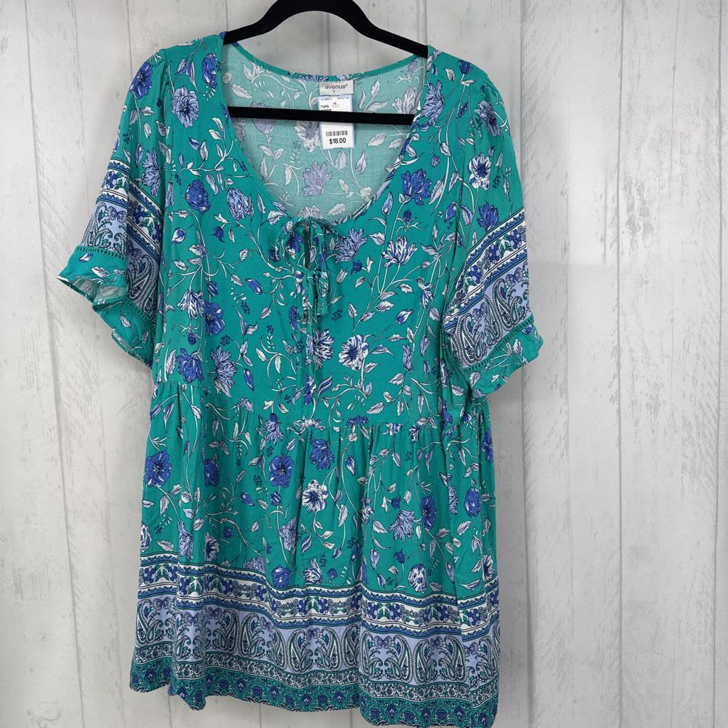 18/20 flo print bow front s/s top