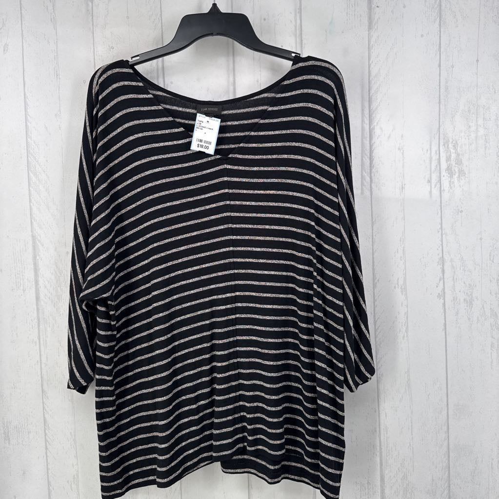L striped v-neck dolman slv top