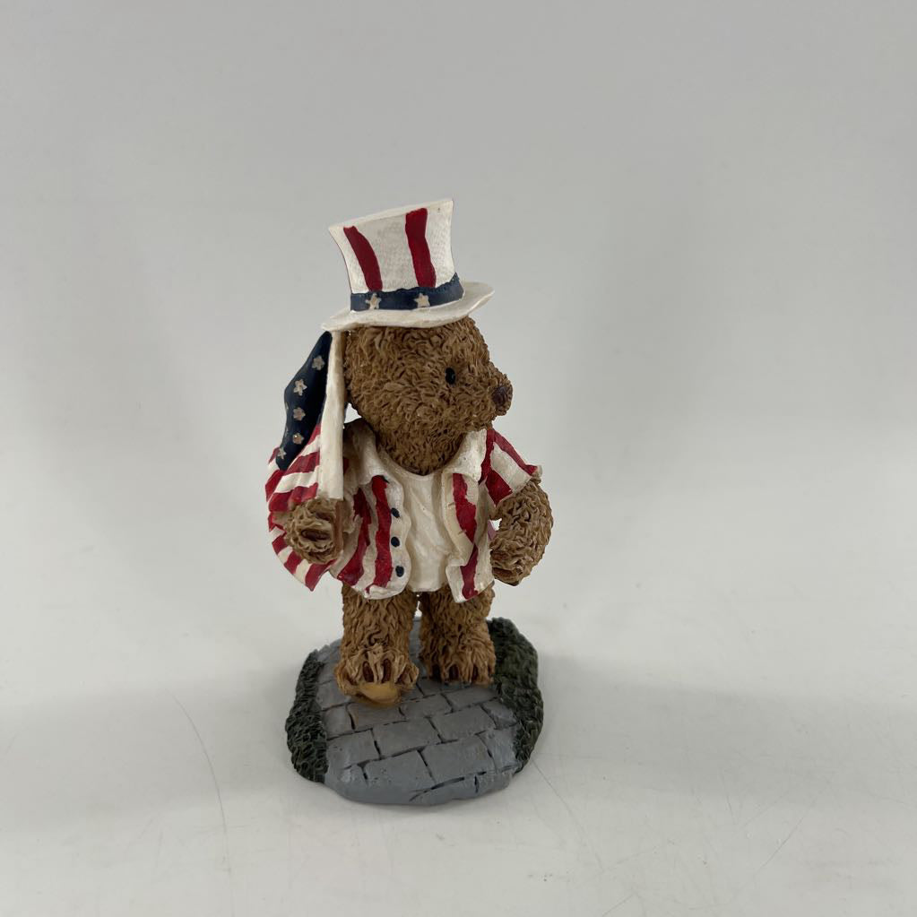 patriotic bear figurine-sam