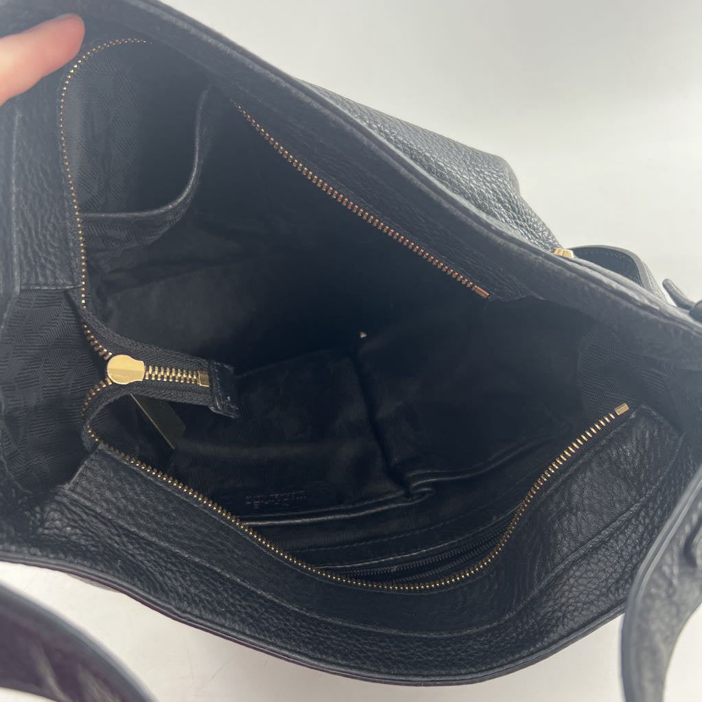 footed hobo shoulder bag