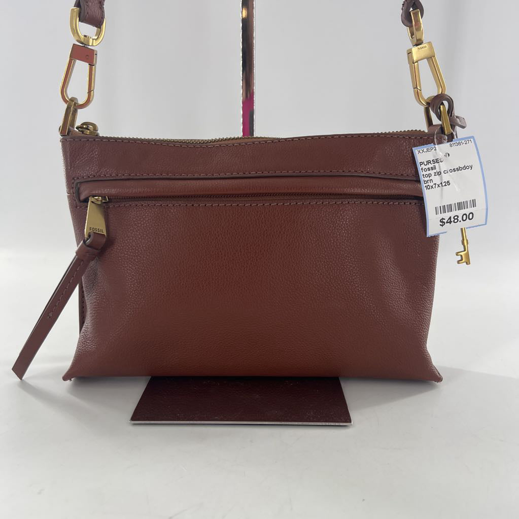 top zip crossbdoy w/ slip pockets