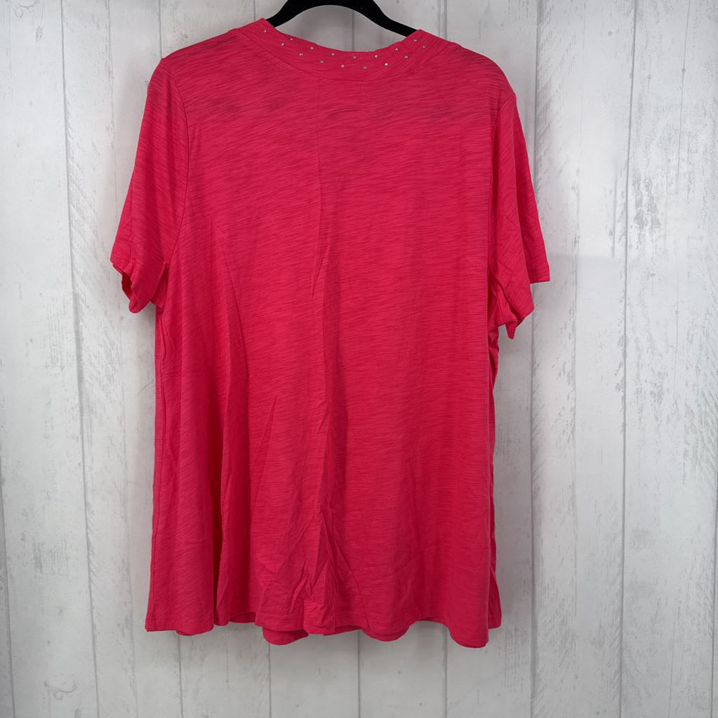 1X embelished v-neck s/s tee