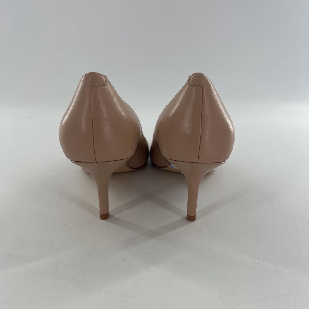8 leather pumps