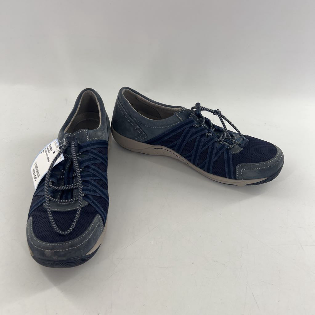 8 slip-on hiking shoes