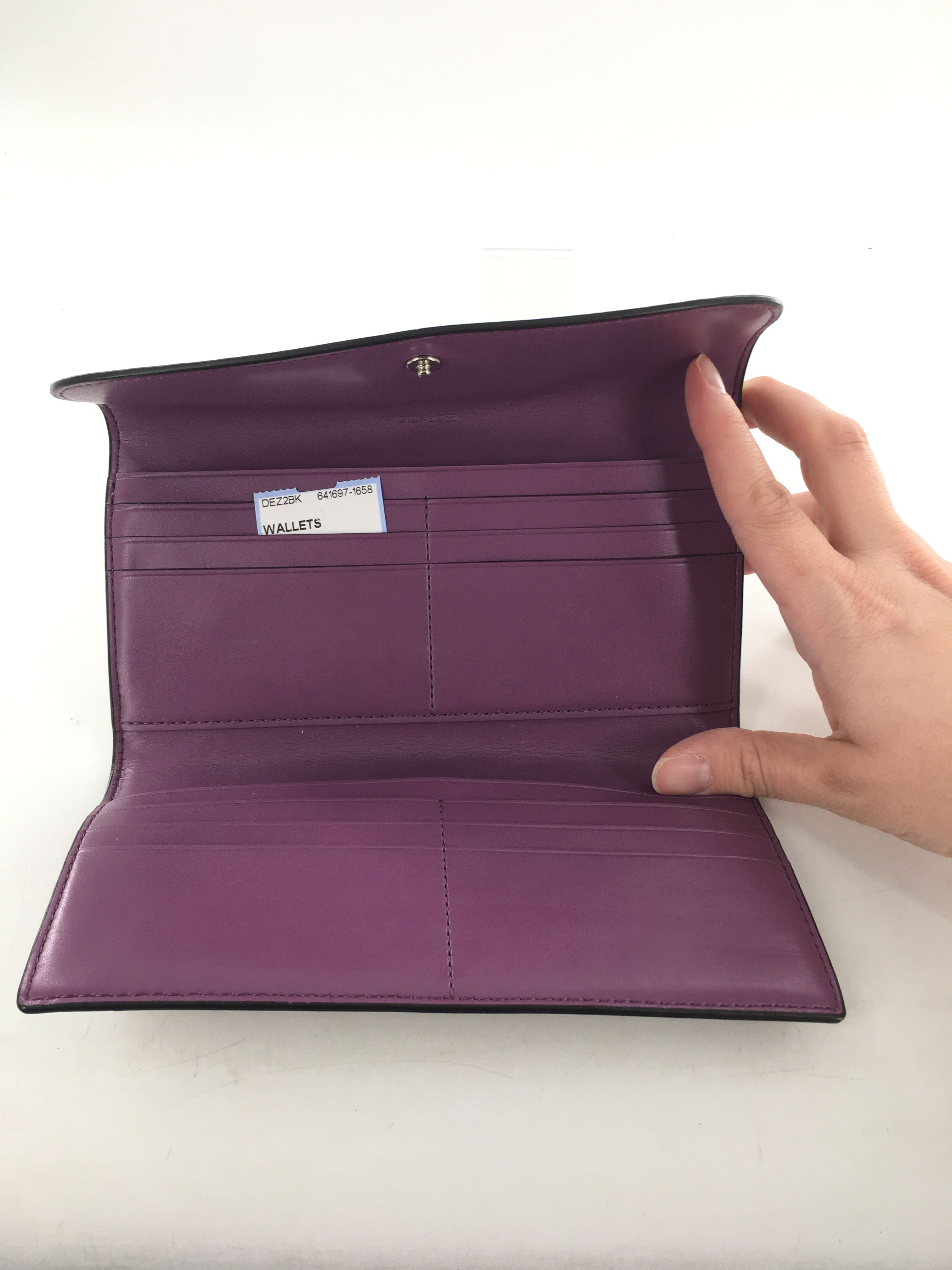 tri-fols signature wallet