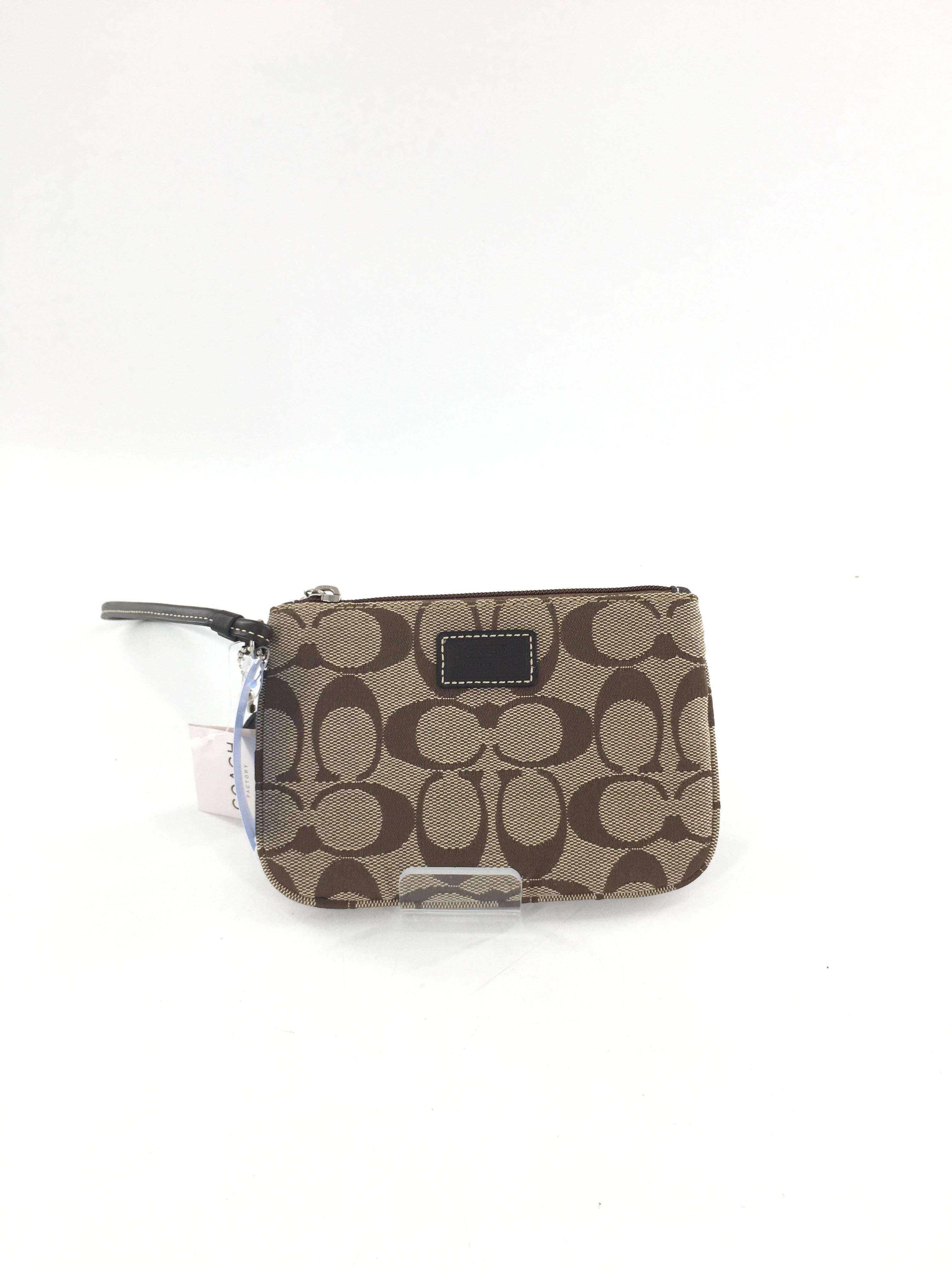 signature wristlet