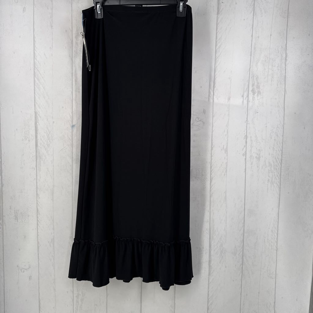 L pull-on ruffle hem skirt