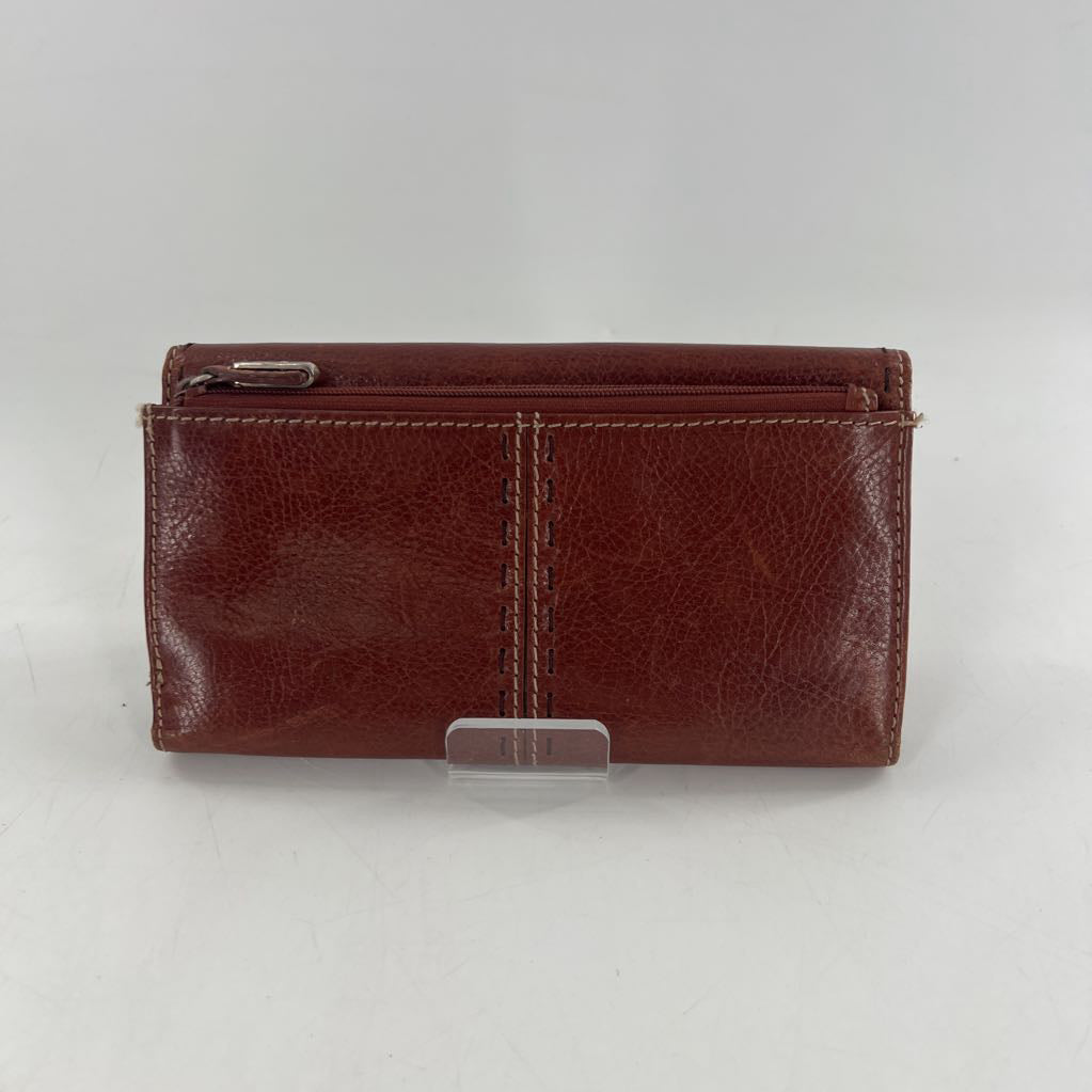 leather flap wallet