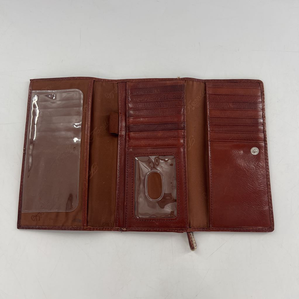 leather flap wallet