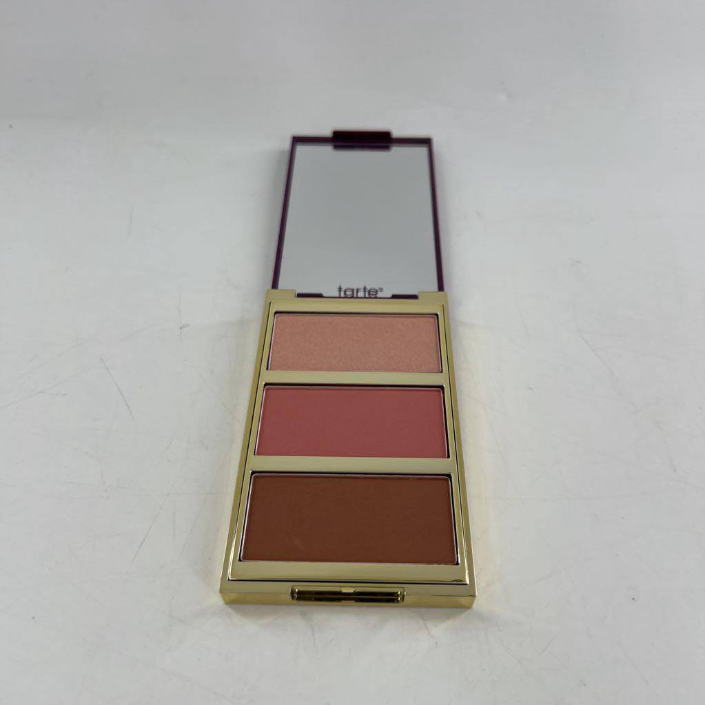 amazonian clay face palette-romantic roses